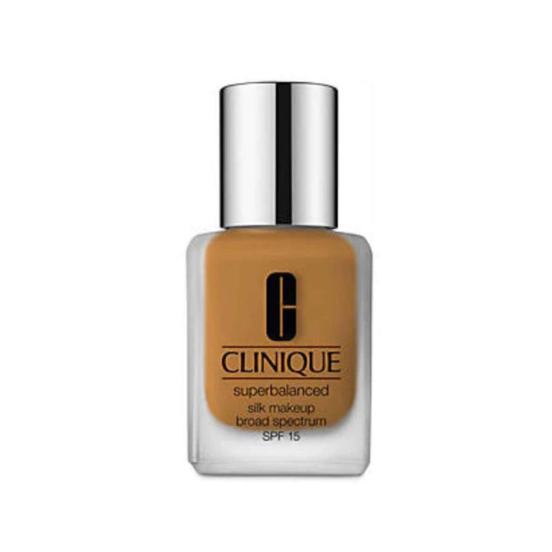 Clinique Super balanced Silk Makeup Broad Spectrum SPF 15